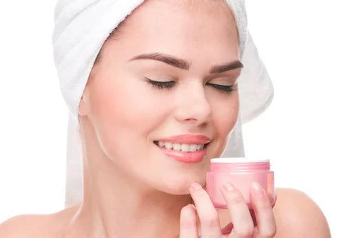 मेकअप से स्किन तक, क्या आपके ब्यूटी प्रोडक्ट सुरक्षित हैं? FDA की जांच में उठे सवाल